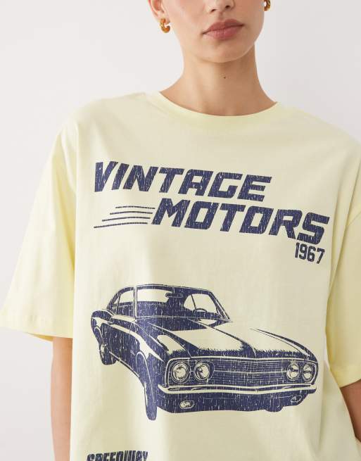 ASOS DESIGN oversized t-shirt with vintage motor car graphic in buttermilk, 3 of 4