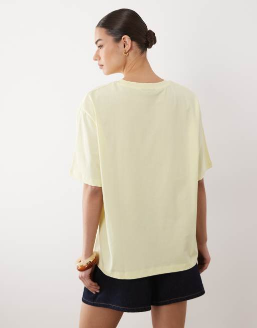 ASOS DESIGN oversized t-shirt with vintage motor car graphic in buttermilk, 4 of 4