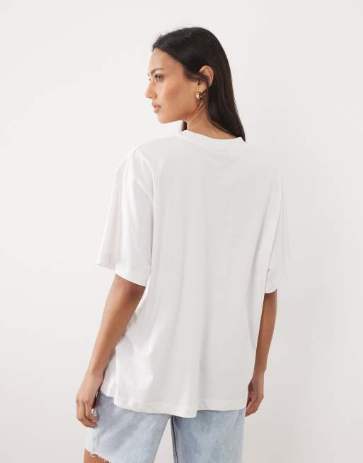 ASOS DESIGN Oversized T-shirt with western illustration in white, 3 of 4