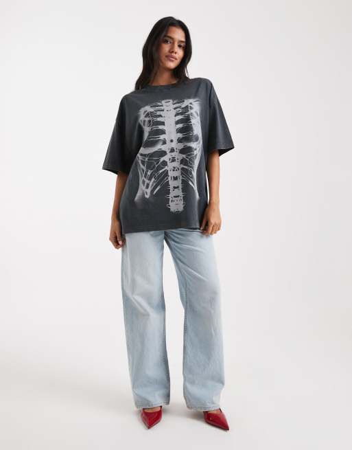 ASOS DESIGN Oversized T-shirt with Xray graphic in washed black, 3 of 4