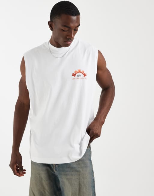 ASOS DESIGN oversized tank with Mount Fuji graphic in white , 4 of 5