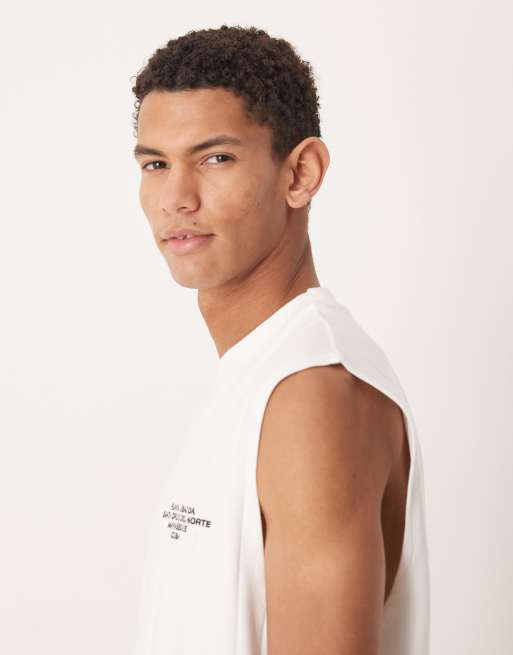 ASOS DESIGN - Oversized tanktop van zware stof met borduursel op de borst en textuur in wit, 4 van 5