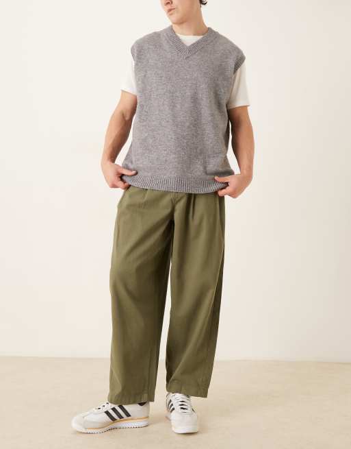ASOS DESIGN oversized tapered chinos in khaki, 2 of 5