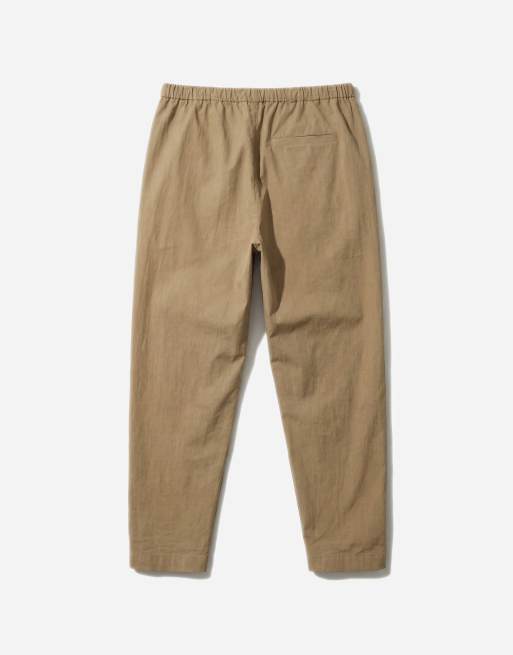 ASOS DESIGN oversized tapered trousers with pleat in tan techy fabric, 7 of 12