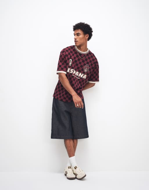 ASOS DESIGN oversized tee with FIFA World cup Spain print in burgundy, 2 of 5