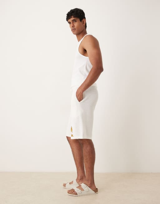 ASOS DESIGN oversized textured knitted shorts co-ord in ecru, 3 of 5