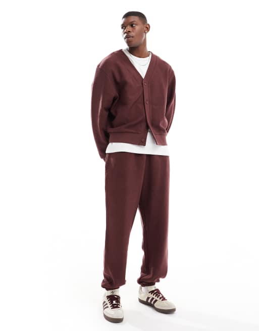 Vs deals Pink Maroon Berry Campus Fit Logo Sweatshirt & Sweatpants Lounge Set