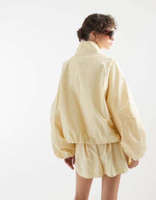 ASOS DESIGN - Oversized trainingsjack van papertouch stof in citroengeel, 4 van 4