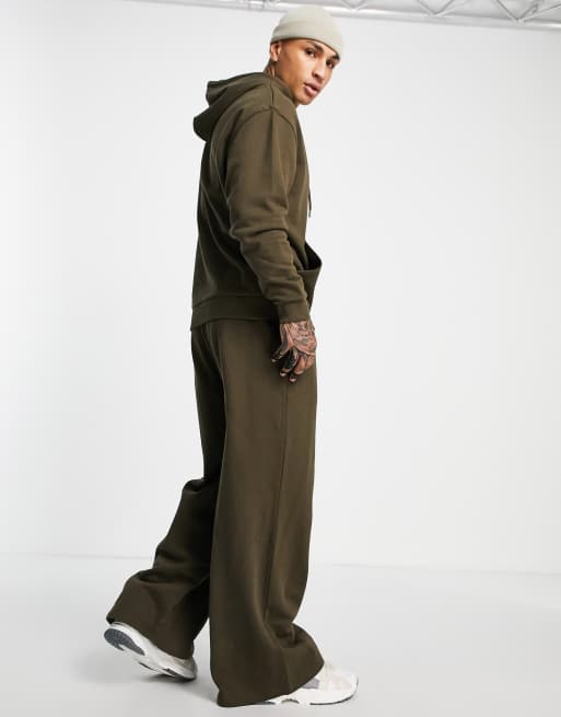 ASOS DESIGN - Oversized trainingspak in bruin met metallic print op de borst, 4 van 4