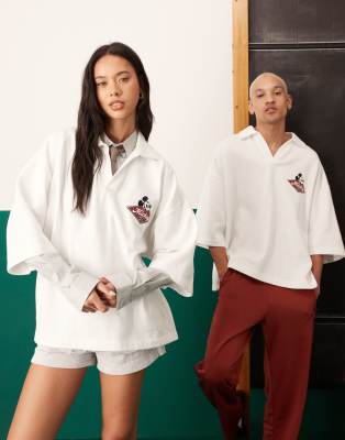 ASOS DESIGN - Oversized uniseks polo met geborduurde Disney Mickey Mouse-print in gebroken wit