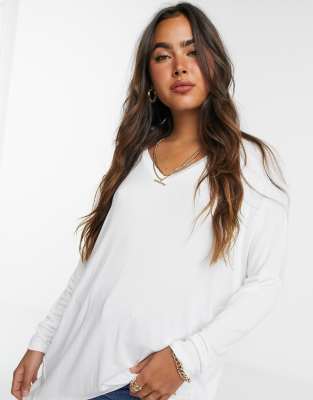 v neck batwing top