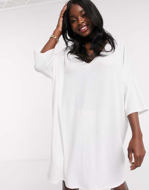 Plus size white store t shirt dress