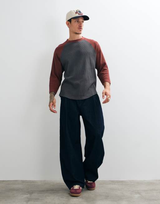 ASOS DESIGN oversized vasket waffle baseball-top med lange ærmer i grå og brun, 5 af 10