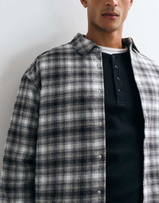ASOS DESIGN oversized vatteret ternet skjorte i sort, 3 af 5