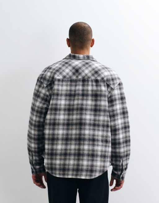 ASOS DESIGN oversized vatteret ternet skjorte i sort, 4 af 5