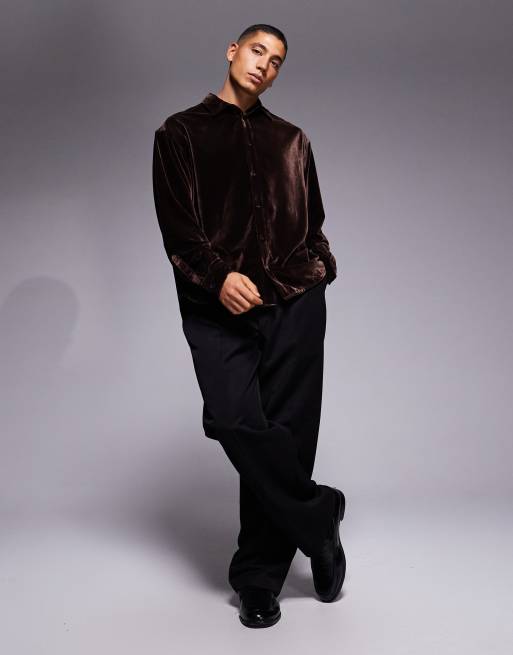 ASOS DESIGN oversized velvet shirt in brown, 2 of 5