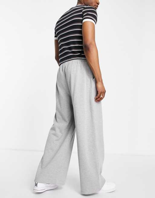 ASOS DESIGN Petite oversized jogger with pintuck in gray marl