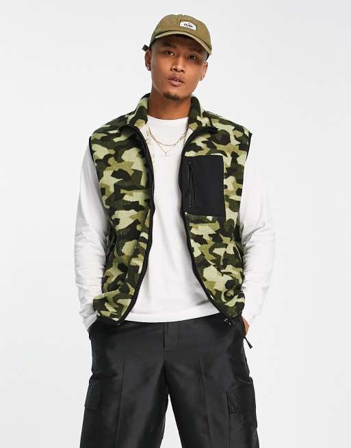 Camo hot sale gilet mens