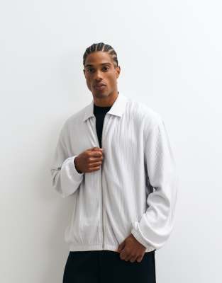 Zip Up 3