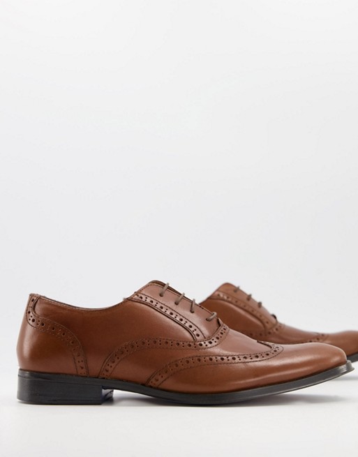 ASOS DESIGN oxford brogue shoes in tan leather