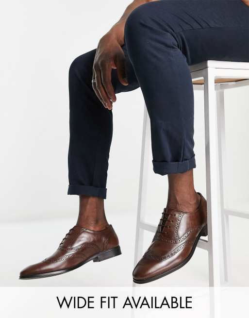 ASOS Design - Oxford brogueschoenen in bruin leer