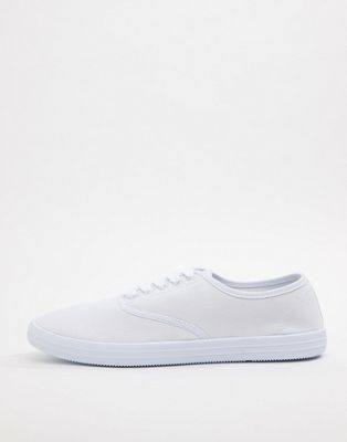 scarpe di tela bianche