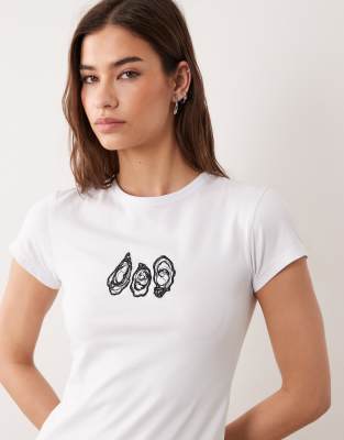 Asos Design Oyster Embroidery Baby Tee In White