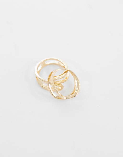 ASOS DESIGN - Pack de 2 anillos dorados con diseño fino ondulado, 2 de 3