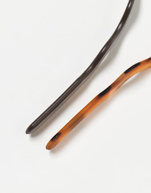 ASOS DESIGN pack of 2 hair comb headband in brown and tort, 4 of 4