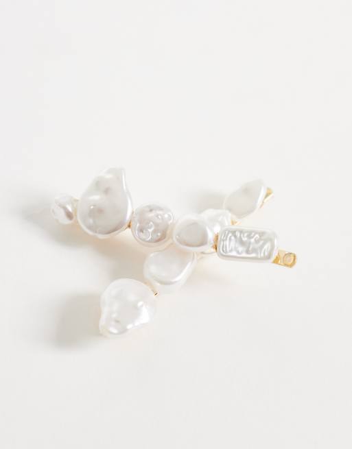 ASOS DESIGN pack of 2 hair slides with faux shell and pearl design, 3 of 3