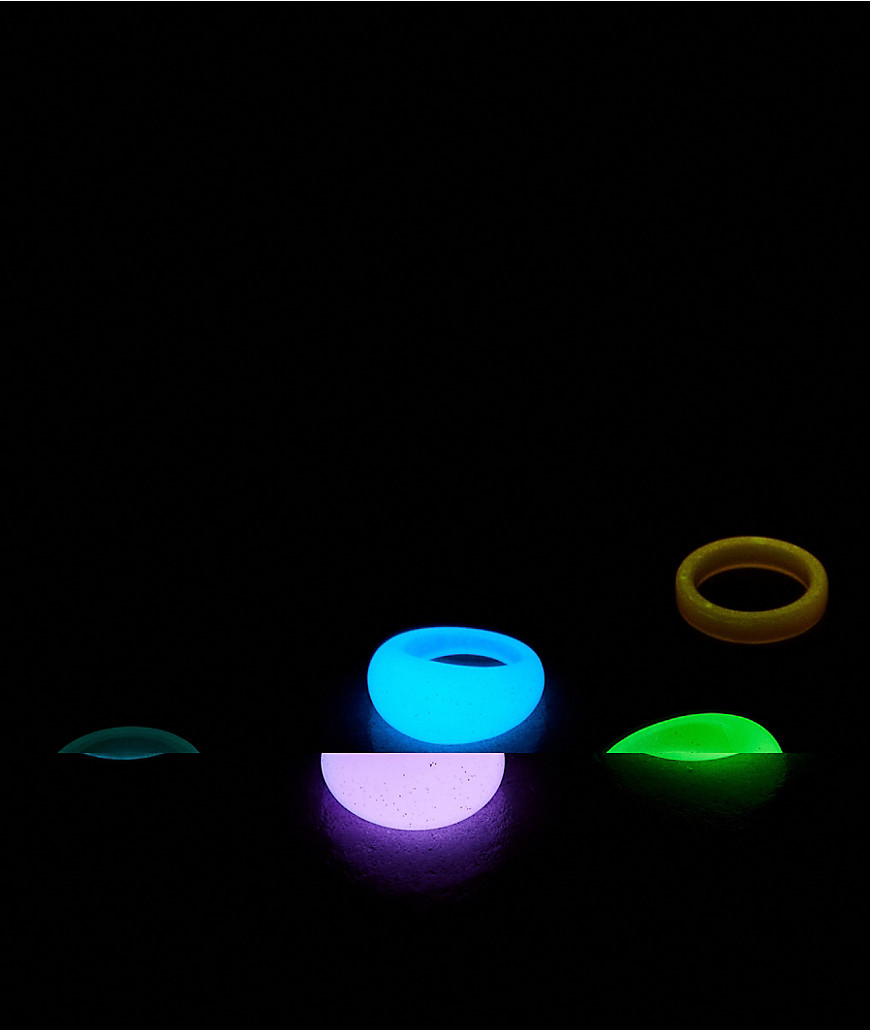 ASOS DESIGN pack of 5 rings in glow in the dark plastic-Multi