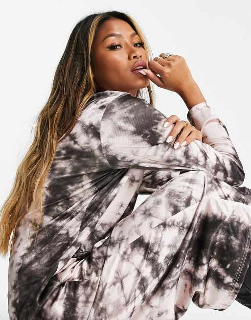 ASOS DESIGN padded shoulder long sleeve slinky column midi dress in grey tie dye print, 3 of 4