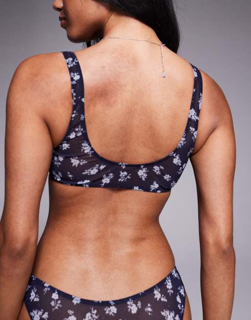 ASOS DESIGN - Paige - Crop top in rete blu navy con stampa a fiorellini, 3 di 4