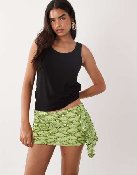 ASOS DESIGN Pailletten-Minirock mit Rüschendetail in Grün - view 1