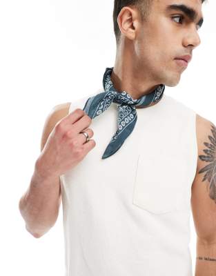 ASOS DESIGN ASOS DESIGN paisley print bandana in dark blue