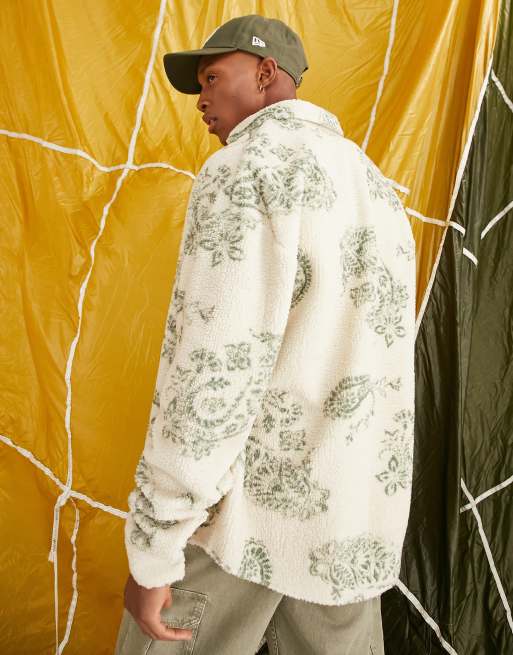 ASOS DESIGN – Paisleymönstrad skjorta i oversize och 90-talsstil i teddy, 2 av 4
