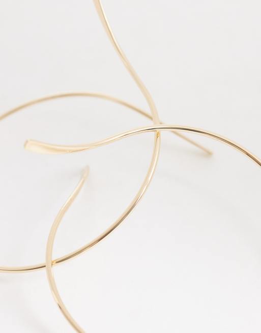 ASOS DESIGN - Pakke med 2 guldfarvede ørecuffs, 2 af 3
