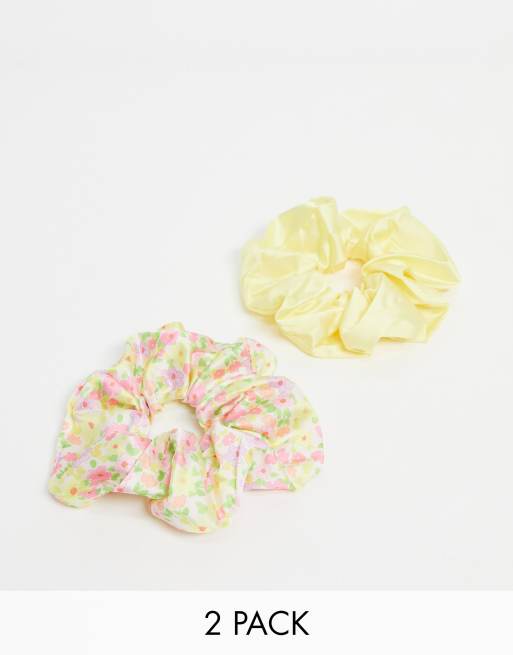 ASOS DESIGN - Pakke med 2 oversized scrunchies i gul og blomstermønster