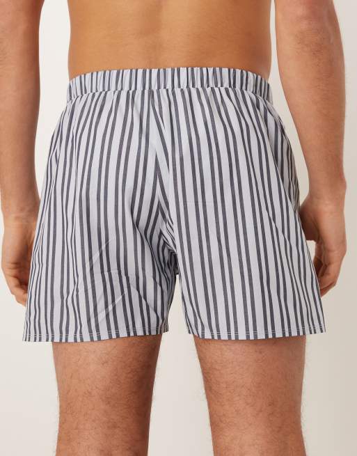 ASOS DESIGN - Pakke med 2 par boksershorts med marineblå striber i vævet stof, 3 af 3