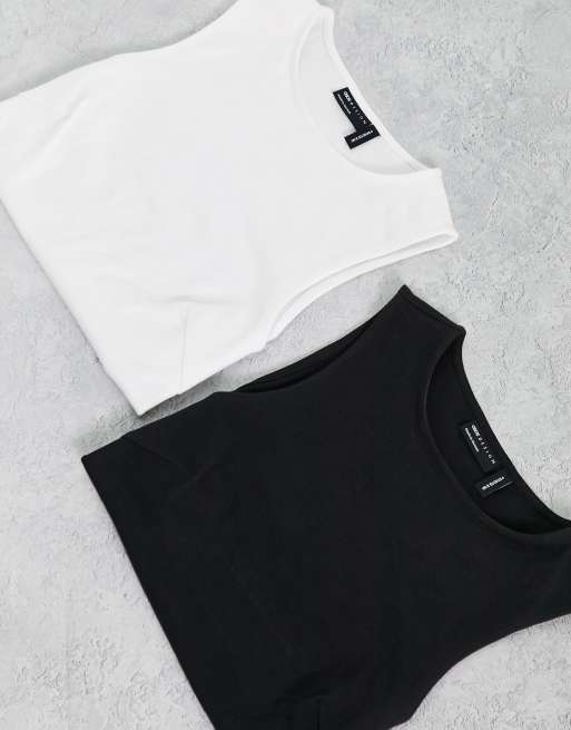 ASOS DESIGN - Pakke med 2 par super-cropped toppe med høj hals i sort og hvid, 3 af 4