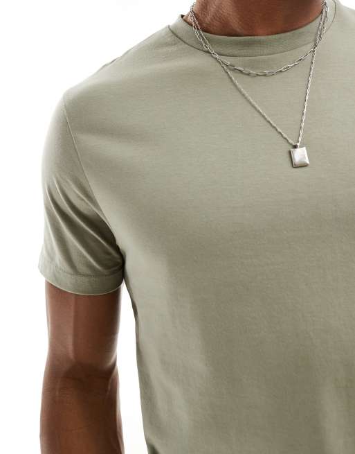ASOS DESIGN - Pakke med 2 T-shirts i kakigrøn og sort, 2 af 4