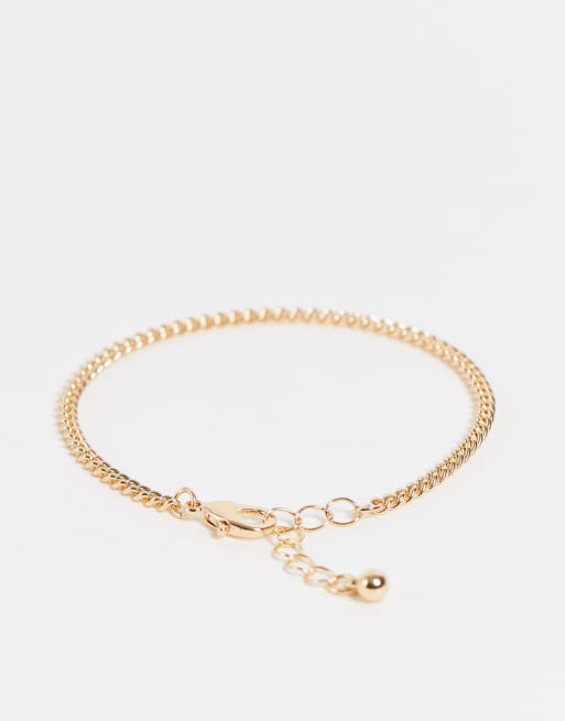 ASOS DESIGN - Pakke med 4 guldfarvede armbånd med smalle kæder, 4 af 4