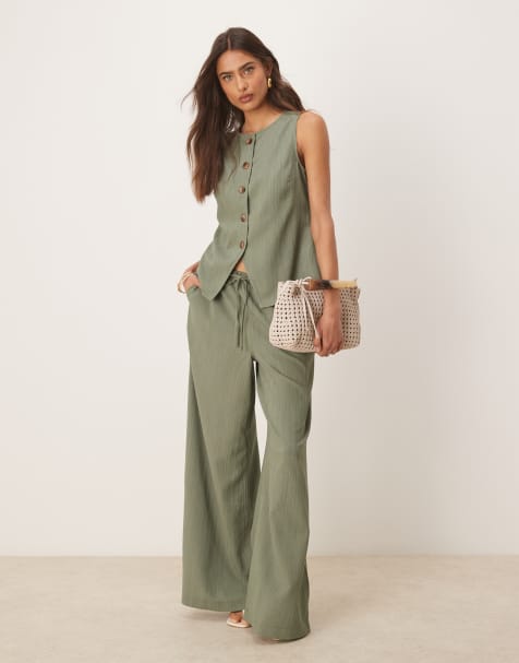 ASOS DESIGN – Palazzo-Hose in Olivgrün mit Knitterstruktur, Kombiteil - view 1