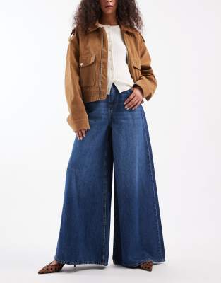 ASOS DESIGN - Palazzo-Jeans in dunklem Mittelblau mit weitem Bein