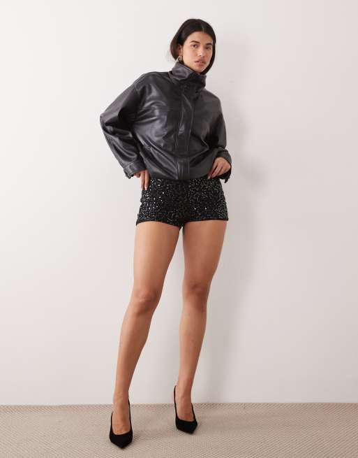 ASOS DESIGN paljett- och spetsshorts i svart, 2 av 5