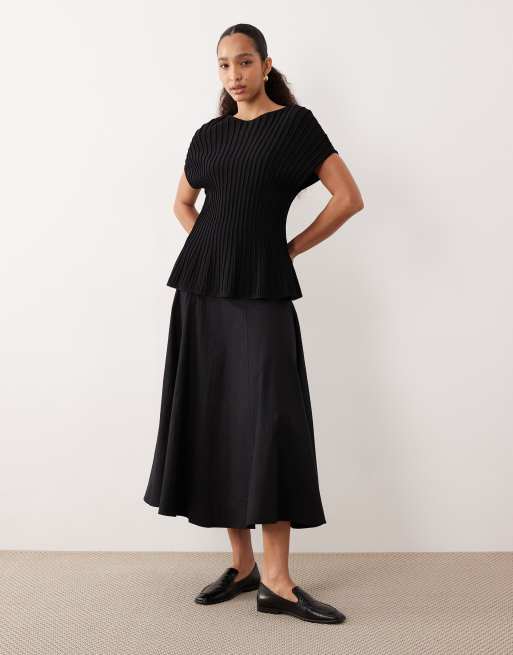 ASOS DESIGN paneled dropped waist midaxi circle skirt in black, 5 of 5