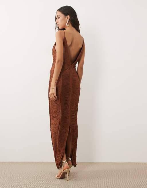 ASOS DESIGN panelerad midi-camiklänning med v-ringning och fransar i brun, 3 av 4