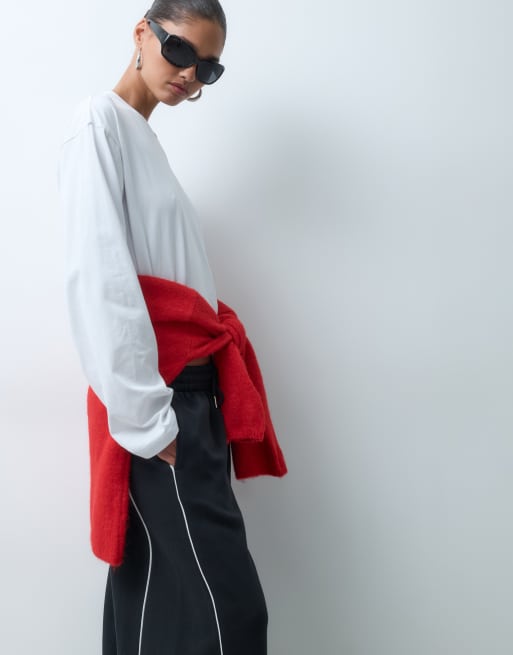 ASOS DESIGN panelled extreme wide leg jogger with piping details in black and white, 3 of 5