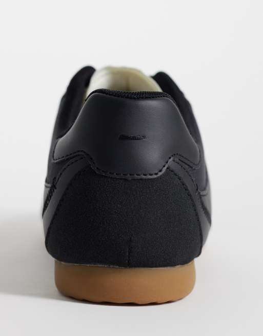 ASOS DESIGN panelled retro sneakers in black, 3 of 5