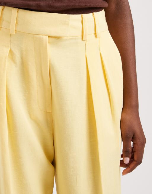 ASOS DESIGN - Pantalon à pinces ample ajusté aspect lin - Jaune pâle, 4 de 5